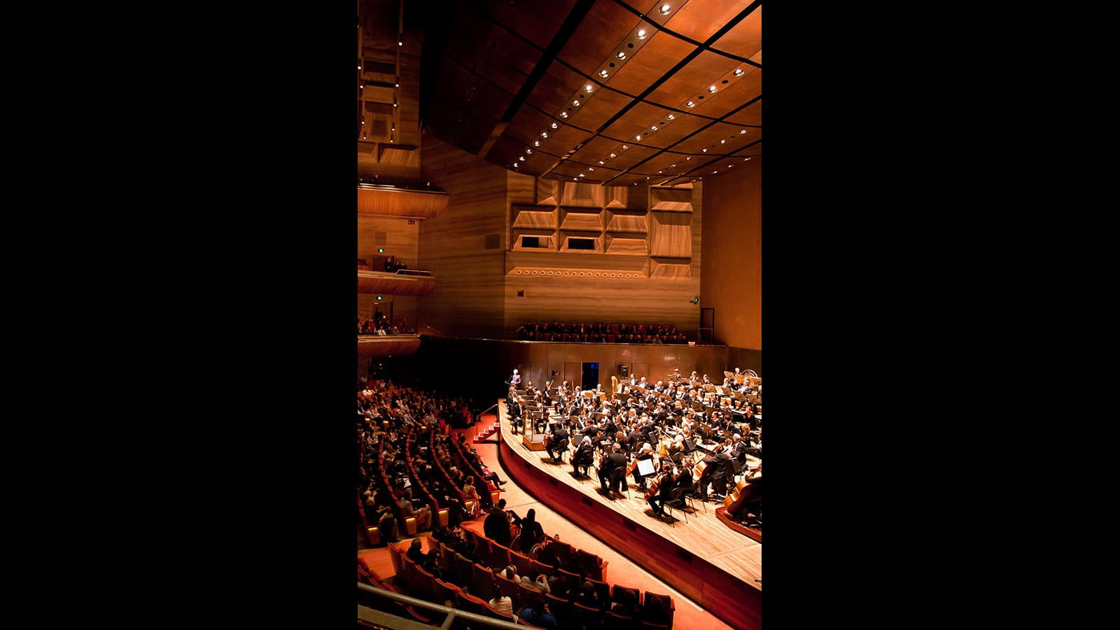 New Meyer Sound CAL Anchors Voice Announcement System at Melbourne's Hamer Hall