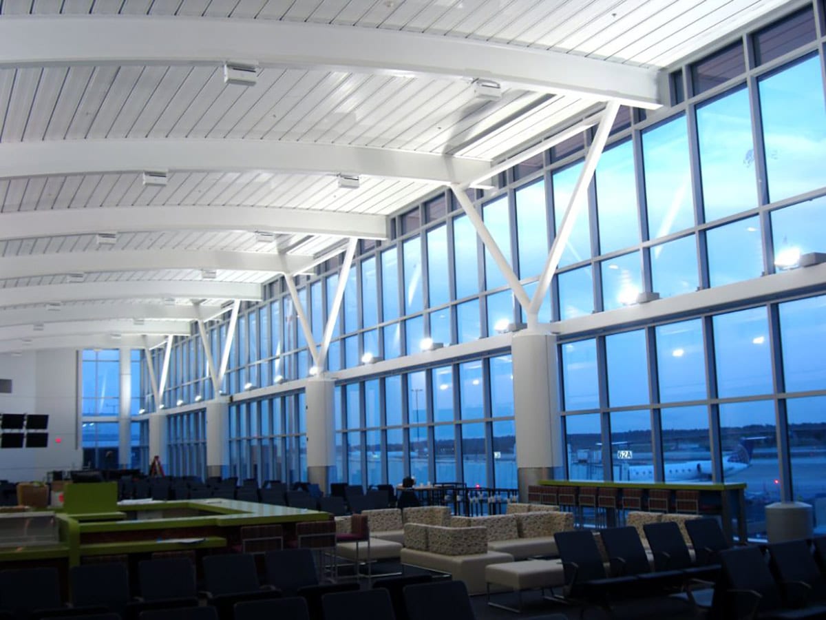 houston-airports-and-united-airlines-unveil-200m-technical-operations