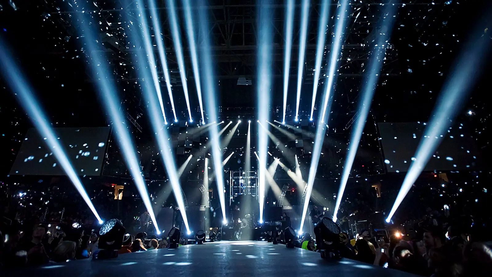 Winter Jam Tours 58 U.S. Cities with Meyer Sound LEO