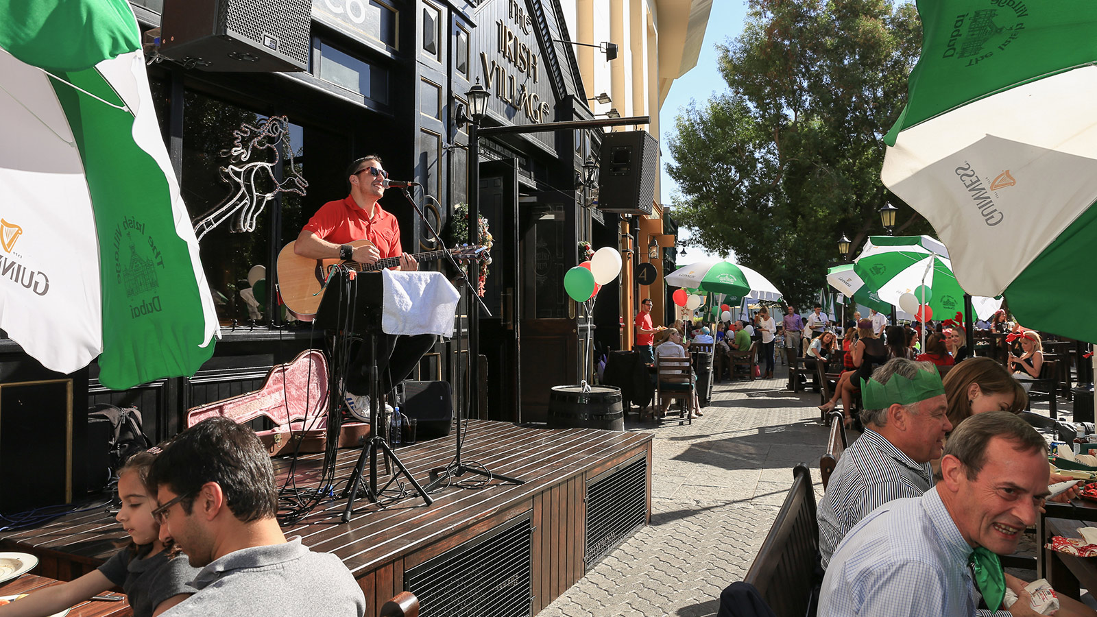 Irish Village Pub in Dubai Extends Outdoor Terrace with Meyer Sound 48 V Loudspeakers