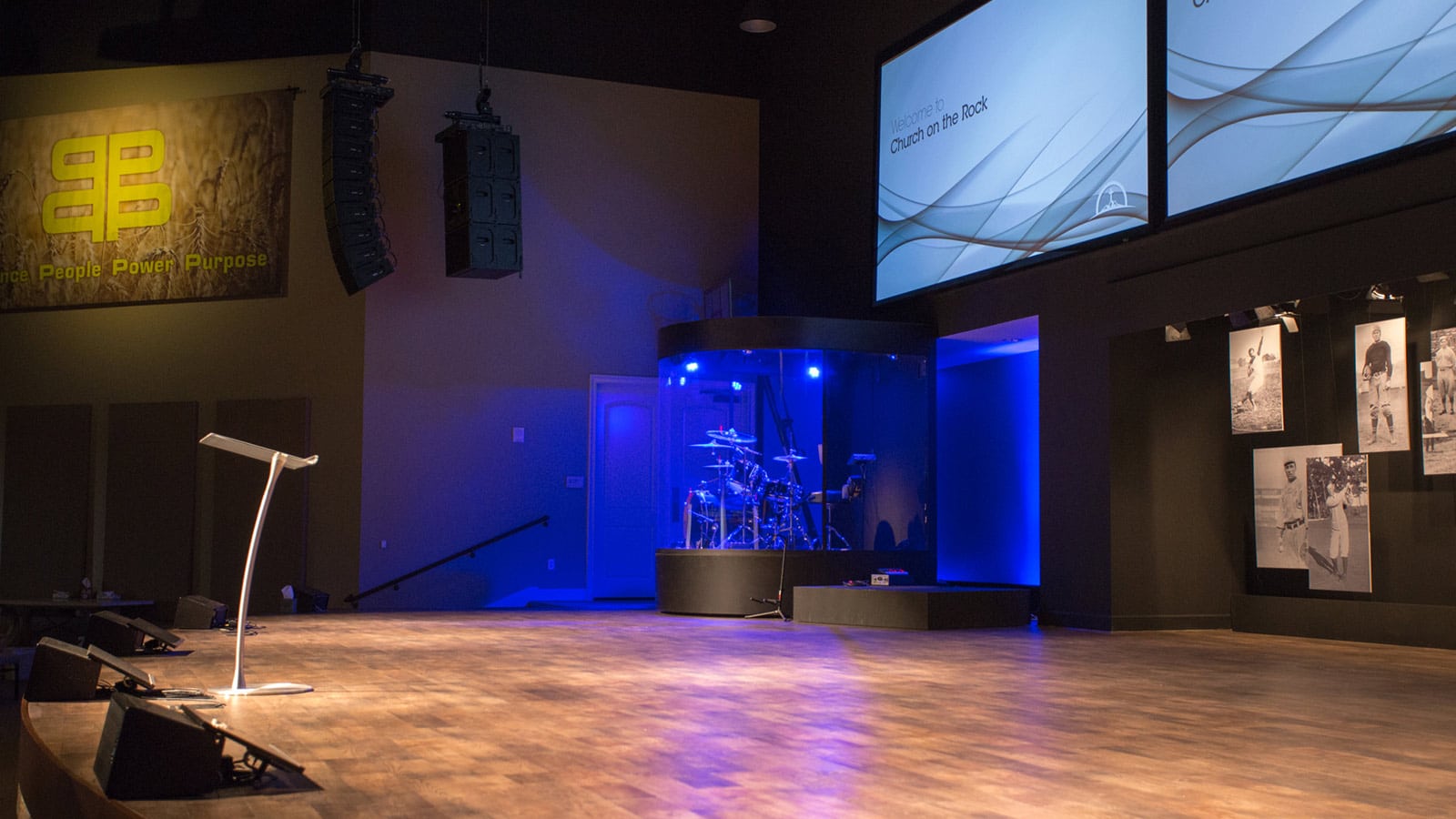 Church on the Rock in Texas Engages Congregants with Meyer Sound MINA