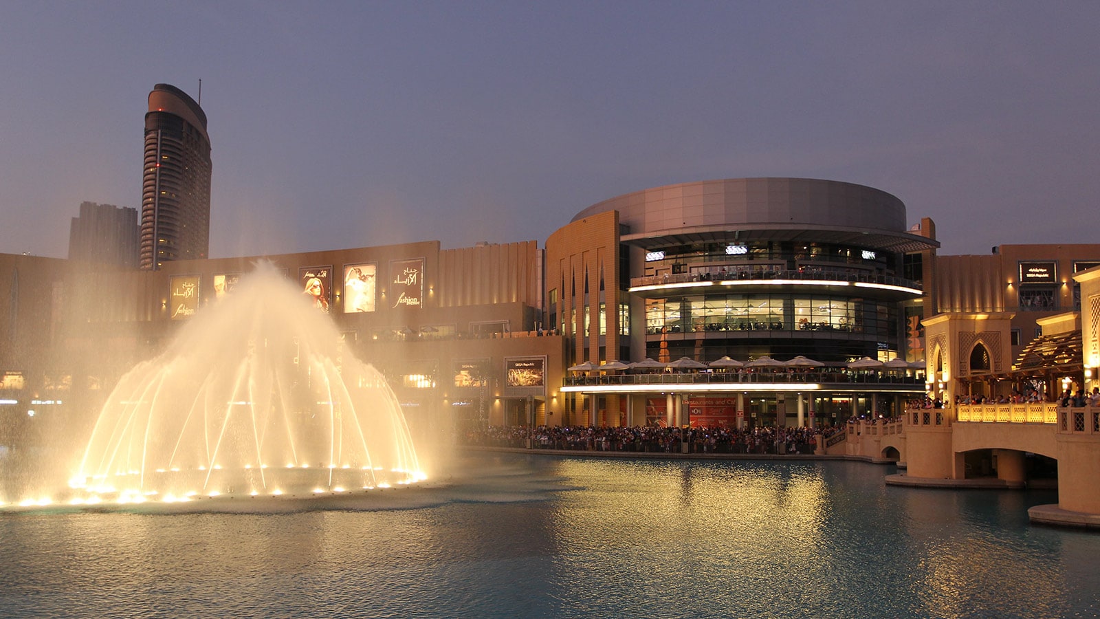 The Dubai Mall Installs More Than 900 Meyer Sound Self-Powered MM-4XP Loudspeakers