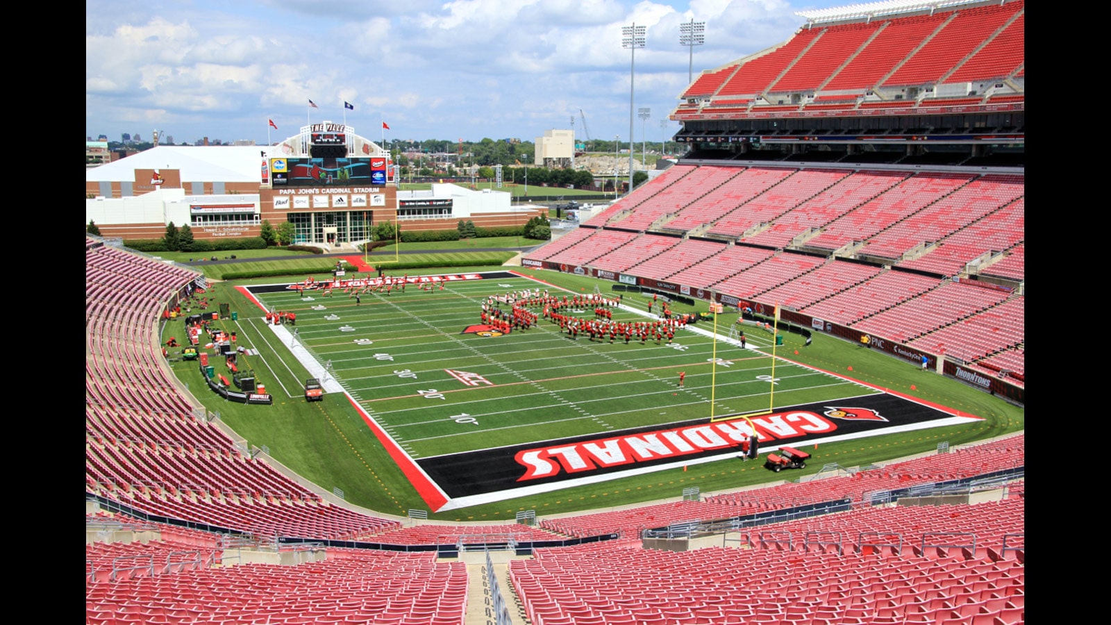 Louisville Football Stadium Delivers High-Impact Game Experience with Meyer Sound LEO
