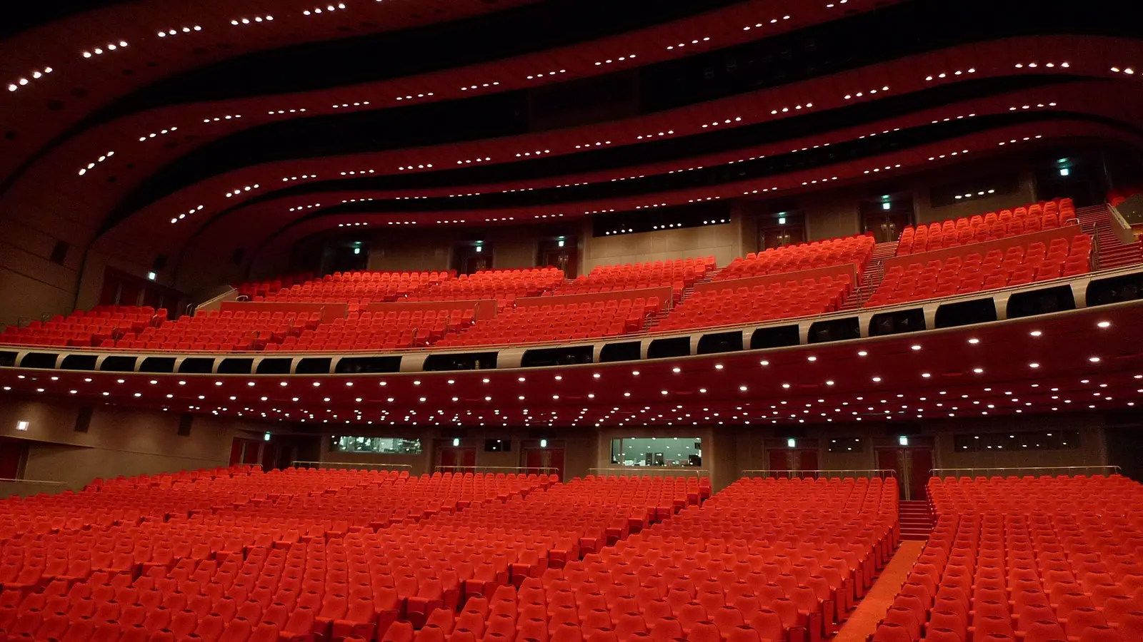 Japan's Takarazuka Theatre Upgrades 12-Year Meyer Sound System to M'elodie and MICA