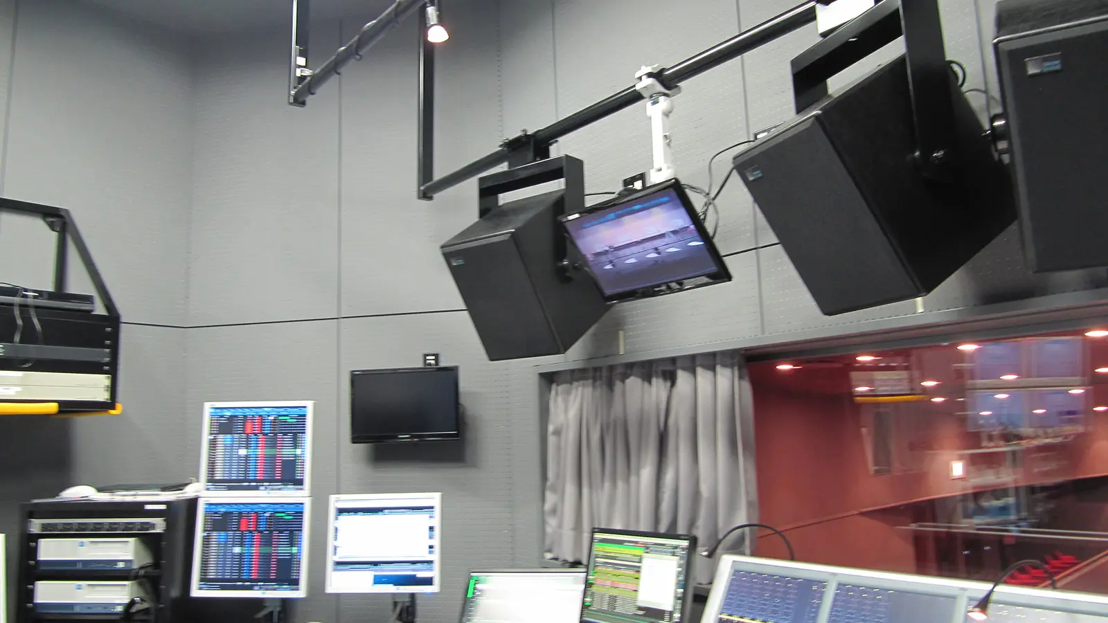 Japan's Takarazuka Theatre Upgrades 12-Year Meyer Sound System to M'elodie and MICA