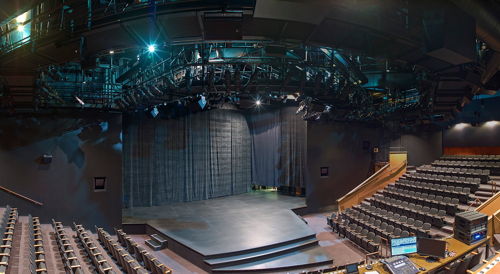 Berkeley Rep Optimizes Intelligibility and Sonic Flexibility with Meyer Sound Constellation