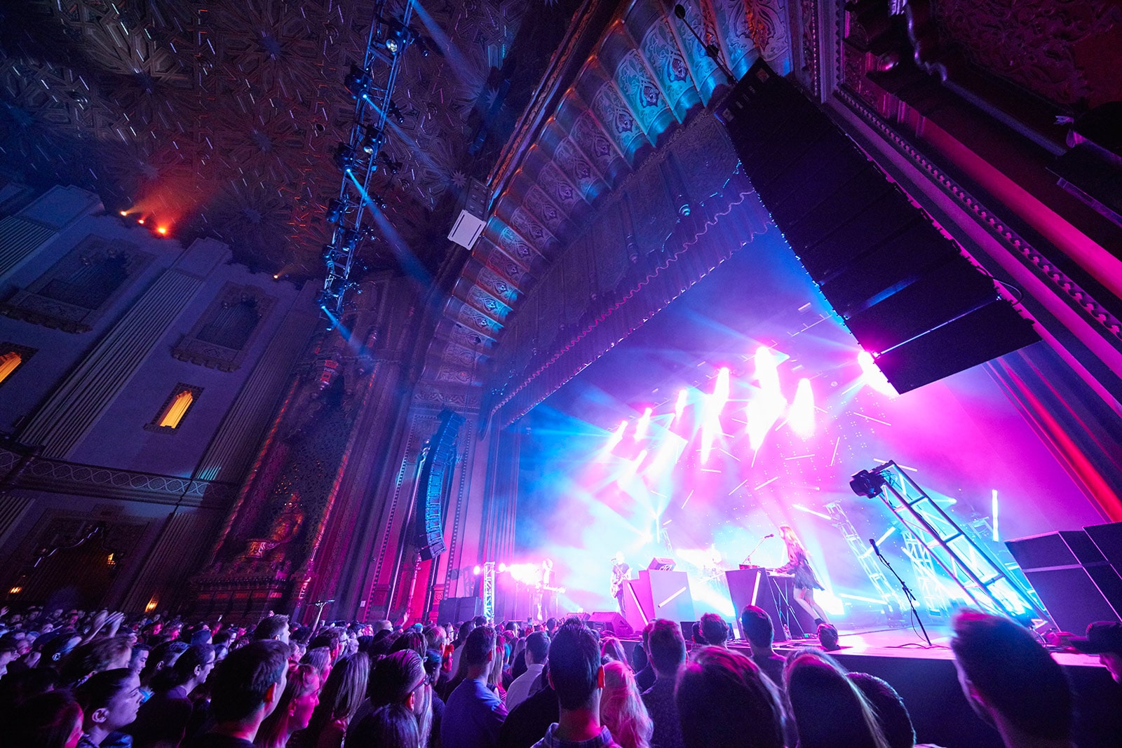 Oakland's Fox Theater Turns to Bay Area Neighbor Meyer Sound for Upgraded  LYON System