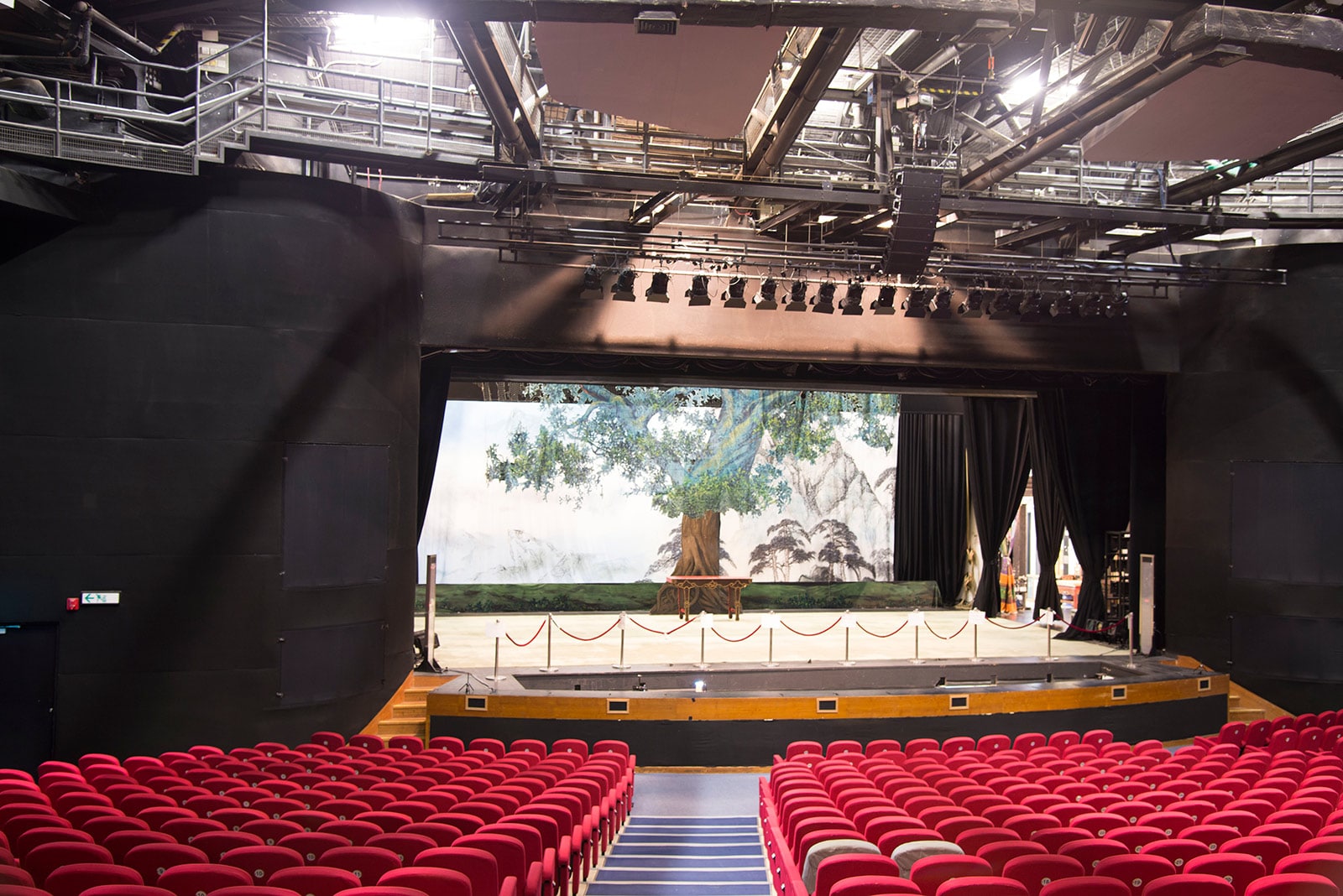 Hong Kong's Ko Shan Theatre Upgrades Meyer Sound System to MINA