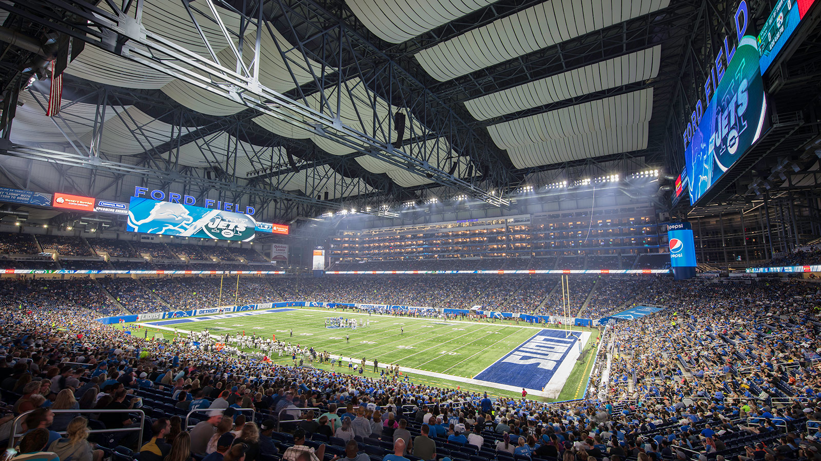 Detroit Lions Roar at Ford Field with Meyer Sound’s LEO Family