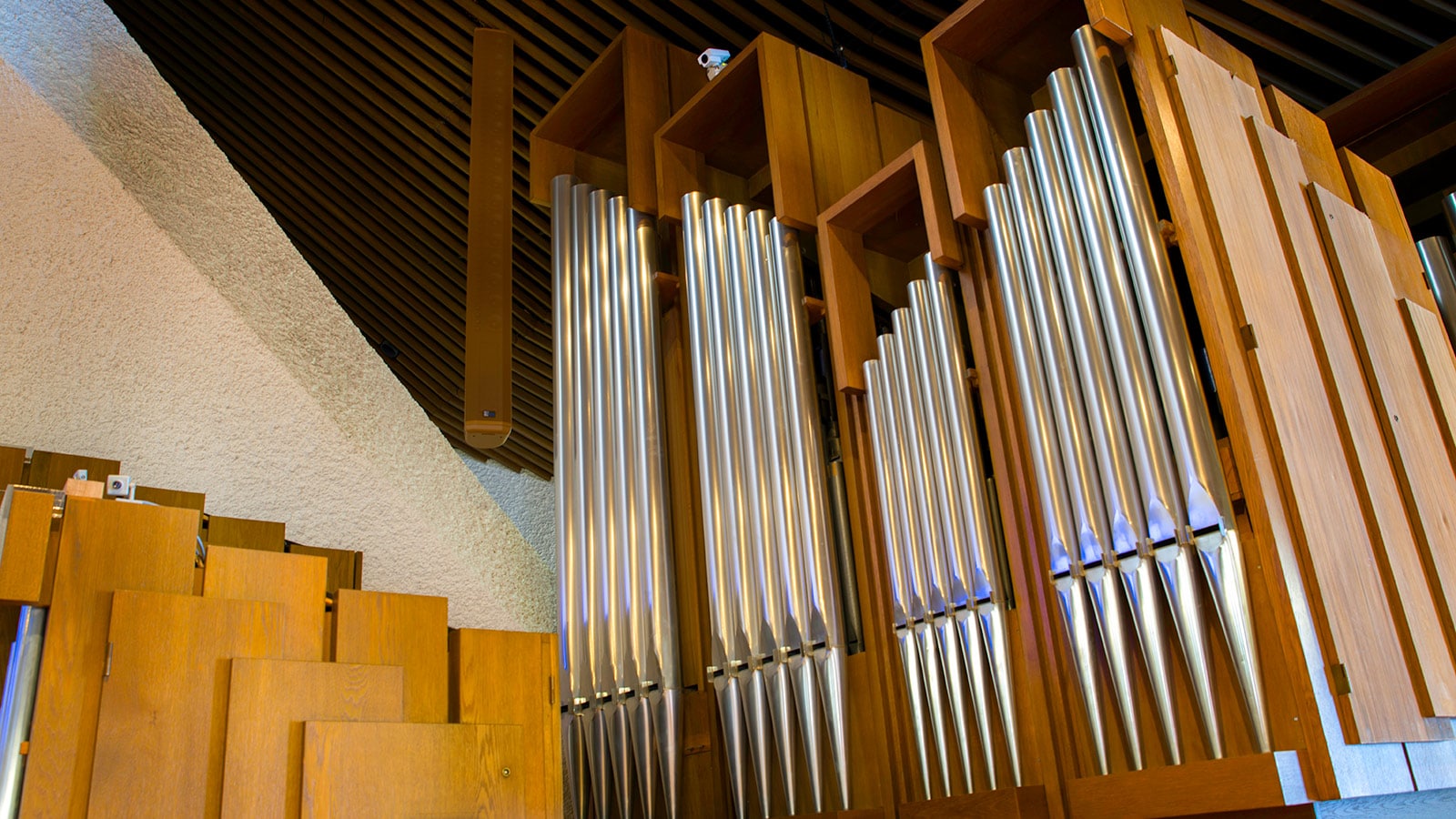 Meyer Sound CAL Loudspeakers Enhance Intelligibility and Aesthetics at Swiss Church