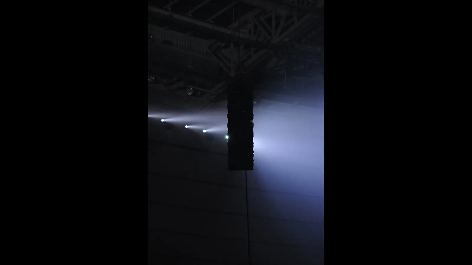 Meyer Sound Raises the Bar at Stade de France with Record-setting LEO Family System for Les Insus