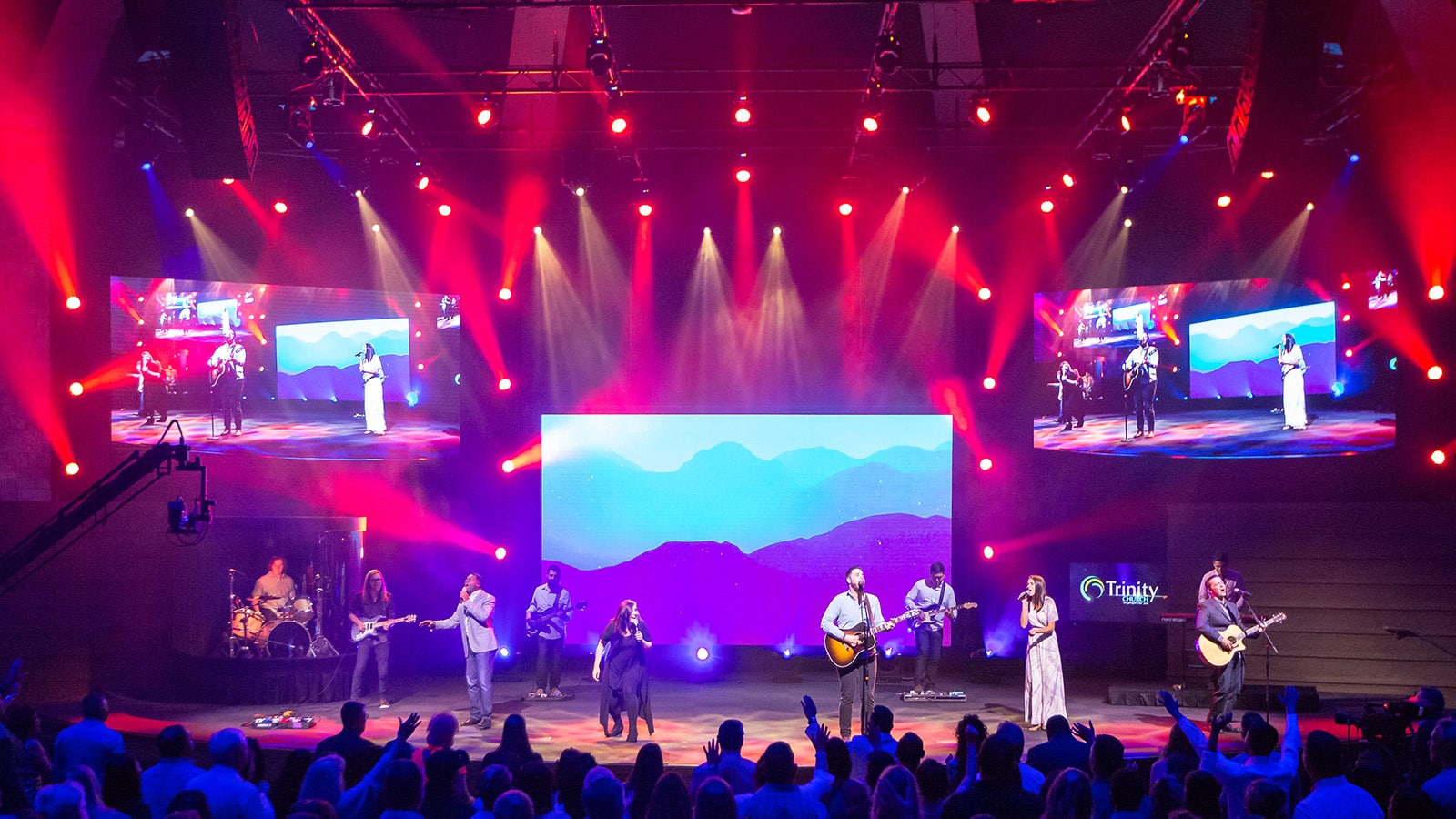 Meyer Sound LEOPARD Chosen for Focus and Clarity at Trinity Church in Lubbock, Texas