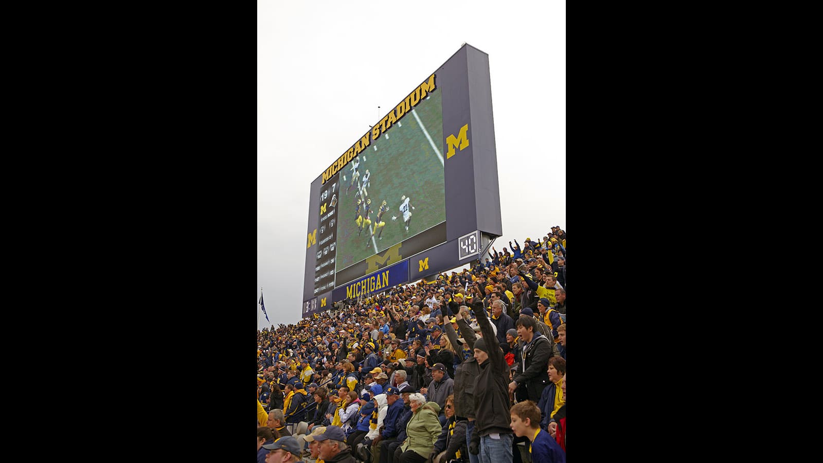 Meyer Sound SB-3F Goes Long at the 110,000-Capacity University of Michigan Stadium