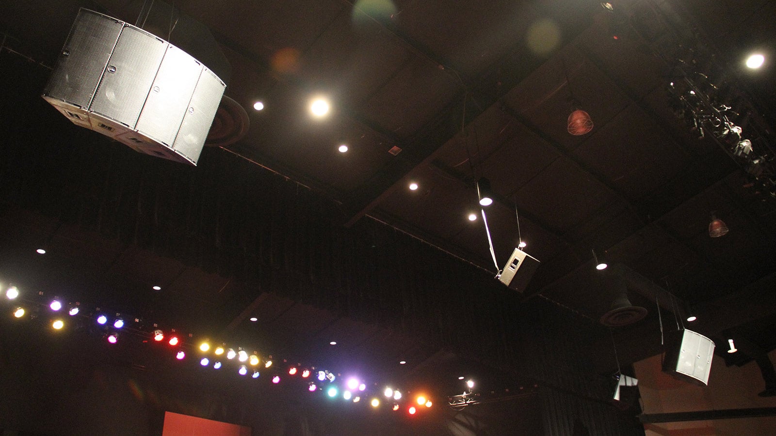 With Meyer Sound JM-1P, the Power Difference is Clear at Kentucky's Hillvue Heights Church