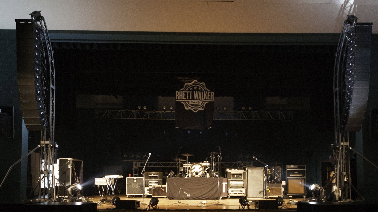 Meyer Sound MINA Stays Consistent in All Venues on Christian Band Kutless's Tour