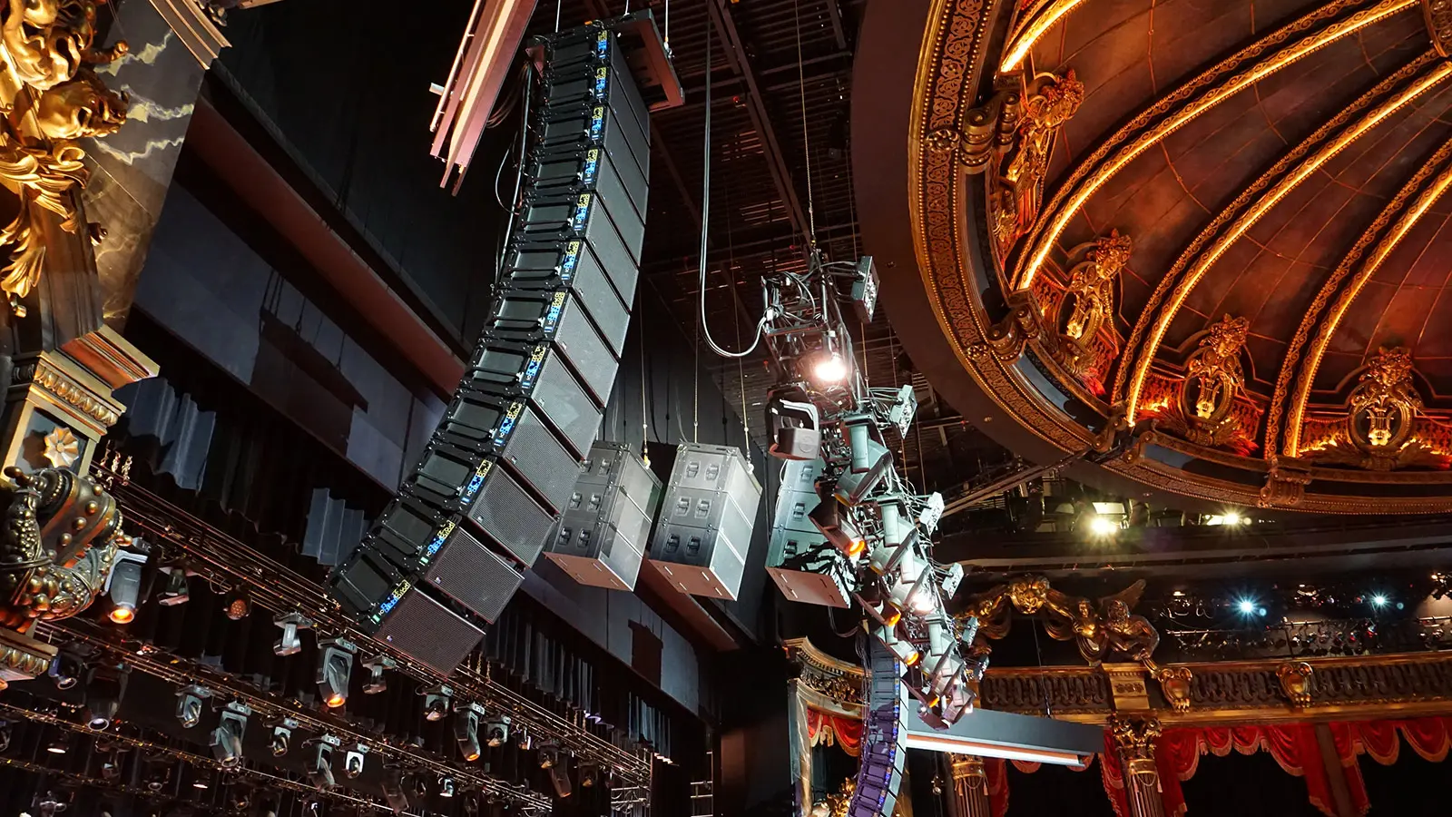 Las Vegas’ Opulent Venetian Theatre Rocks Harder with New Meyer Sound LYON System