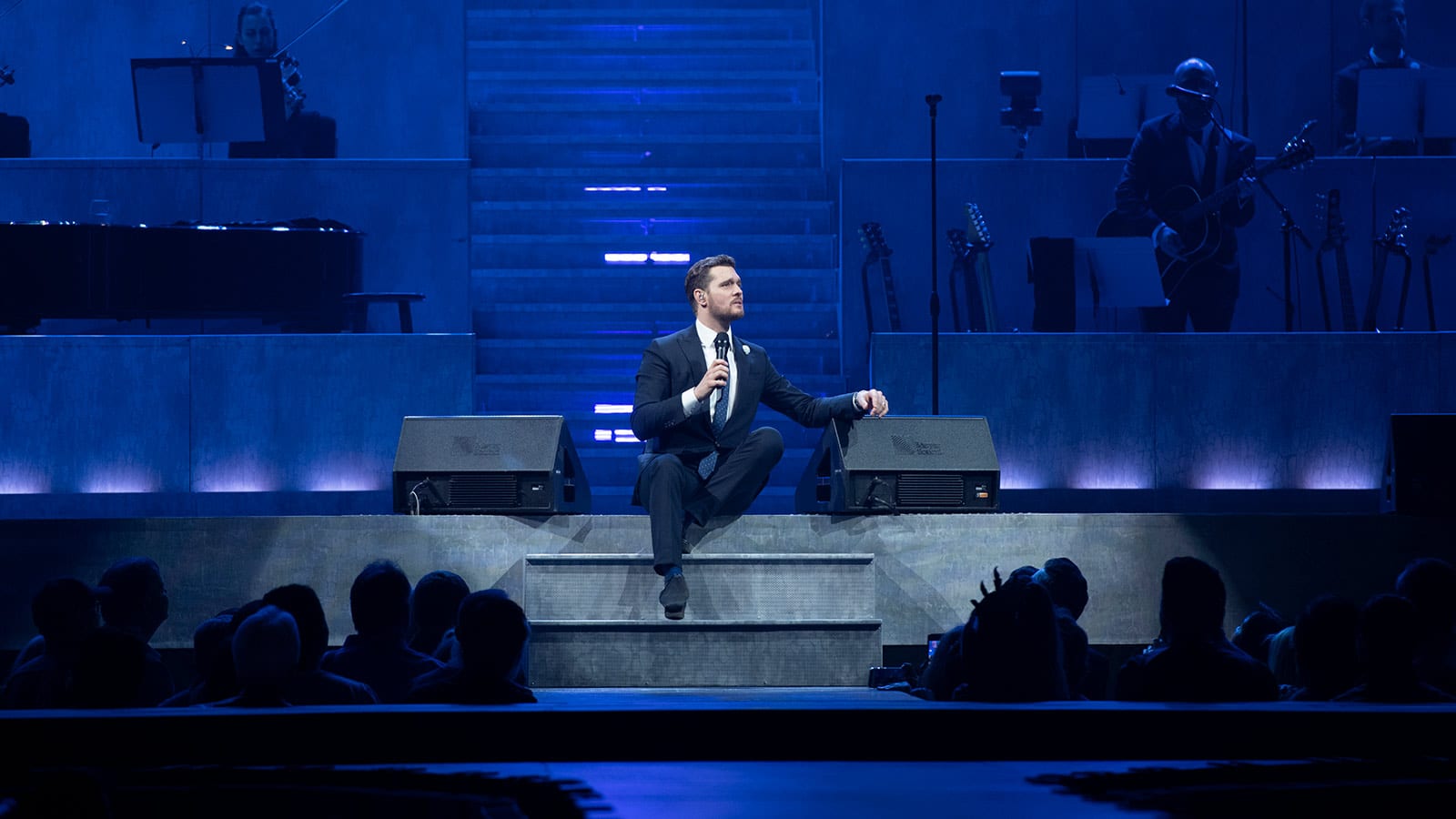 Innovative Meyer Sound LEO Family Configuration Makes Closer Better for Michael Bublé and Fans