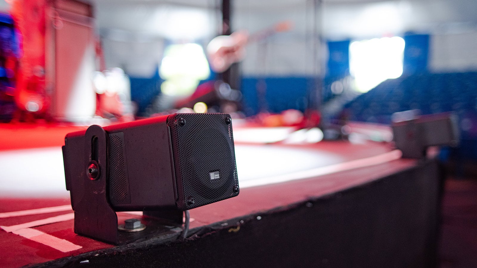 Cape Cod Melody Tent Thrives with Meyer Sound LEOPARD