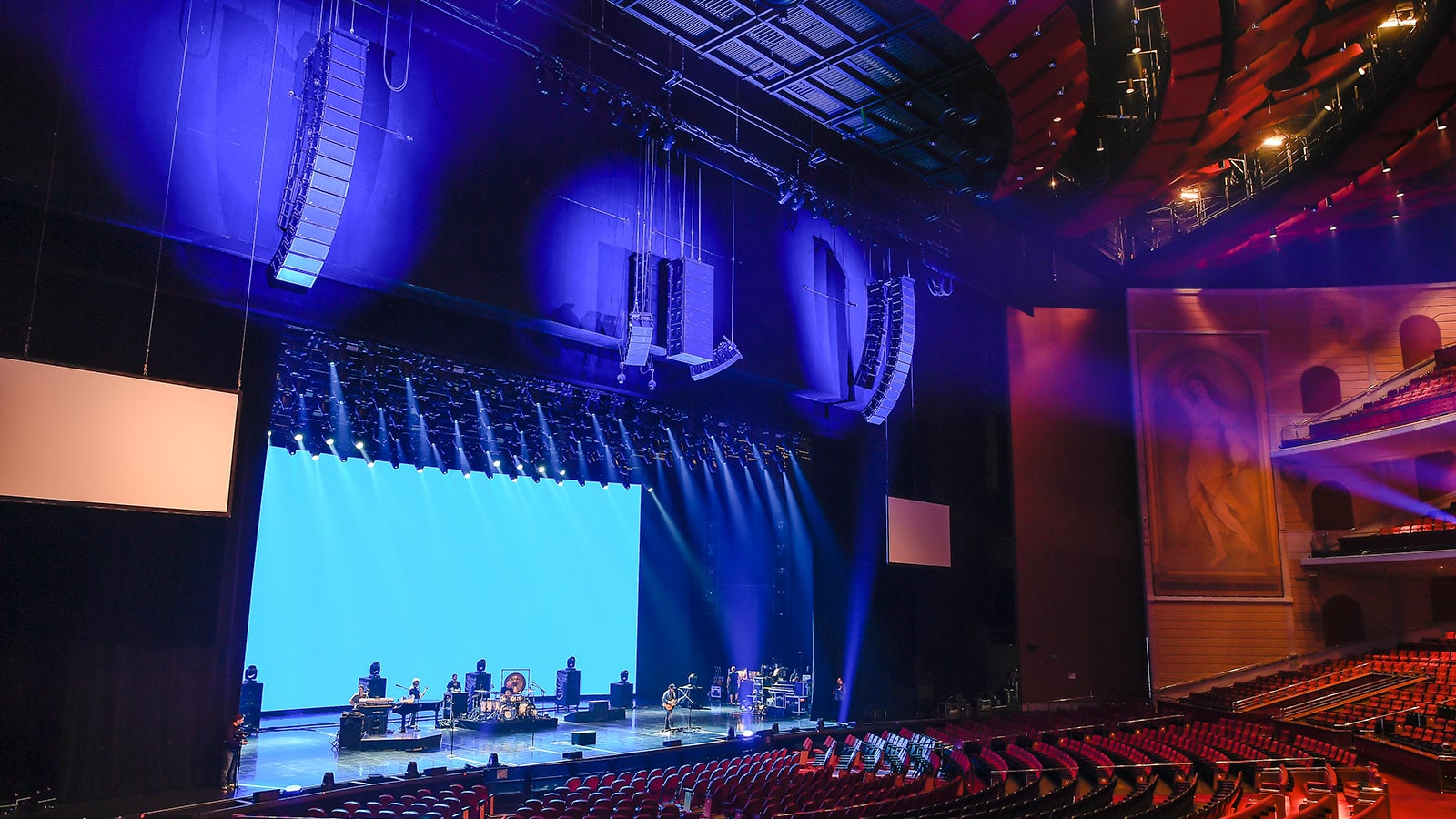 Meyer Sound LYON from Solotech Powers New Era at The  Colosseum at Caesars Palace