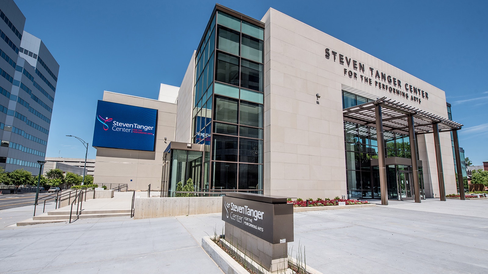 Meyer Sound Redefines Tanger Center with USA’s Largest Constellation System