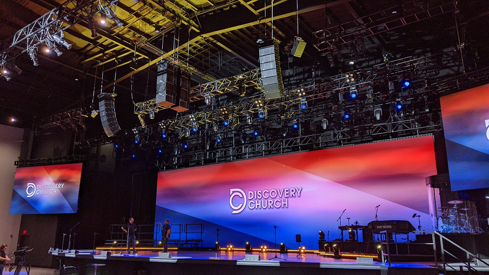 Meyer Sound LEOPARD Elevates the Worship Experience at Orlando’s Discovery Church