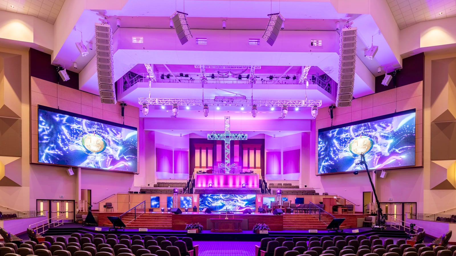 Meyer Sound PANTHER Transforms Sound  at New Psalmist Baptist Church