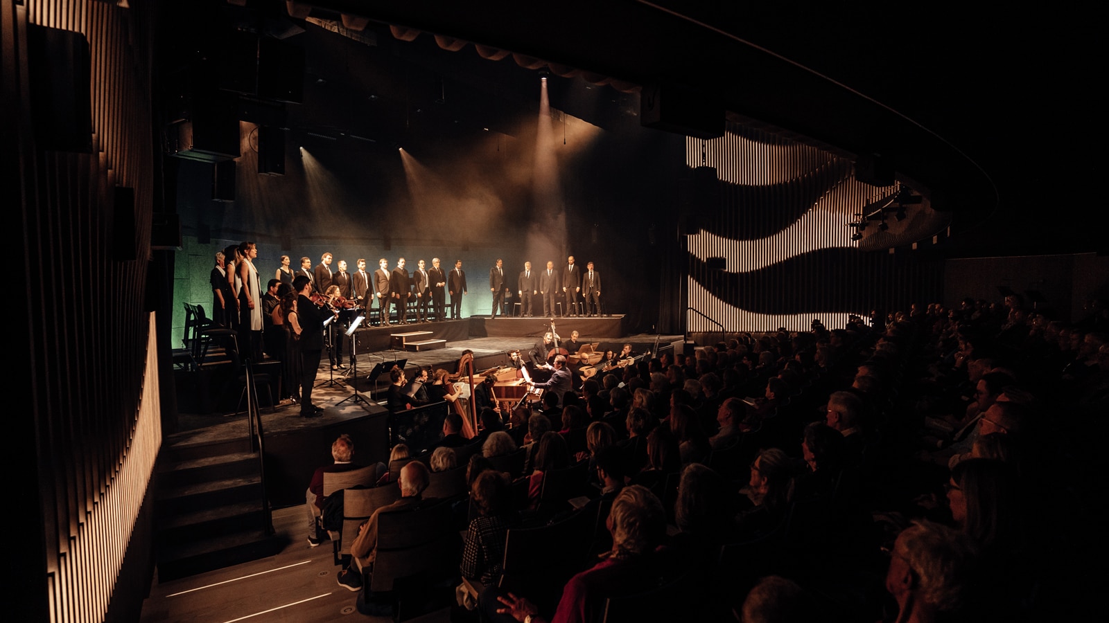Cappella Mediterranea performing at La Cité Bleue
