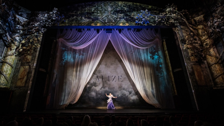 Cirque du Soleil ALIZÉ