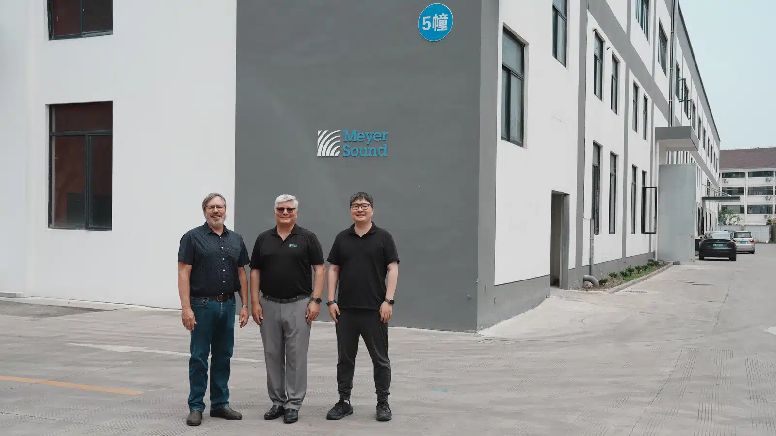 (L-R): Senior Director of Operations James Bolton, Senior Vice President John McMahon, Sales Manager, China, Hongkong, Macao, Theodore Huang